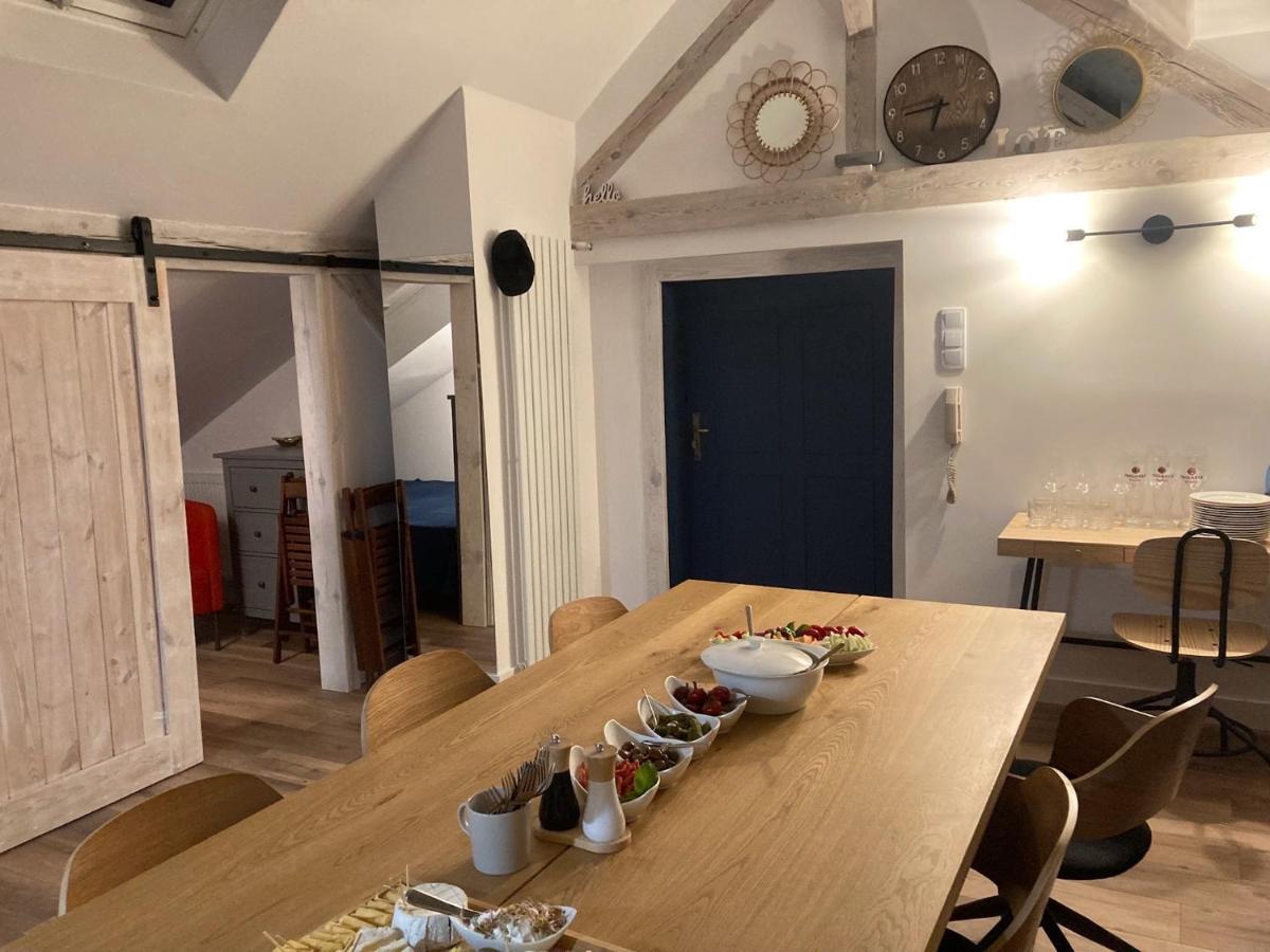 Attic Appart Торунь Экстерьер фото